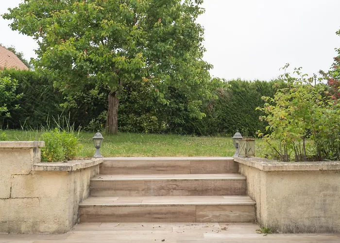 Nyaraló Le Pavillon Flace Souligne-Flace