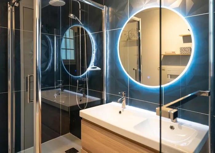 Nyaraló Le Pavillon Flace Souligne-Flace